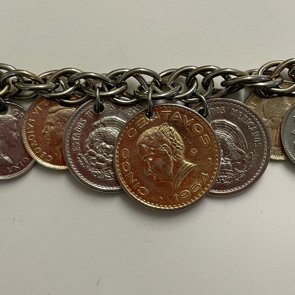 Vintage Coins Bracelet with Canadian and Mexican Coins 7” - Picture 3 of 4